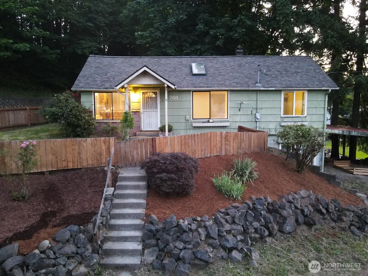 701 NW Dexter Avenue, Winlock, WA 98596 - Image #1