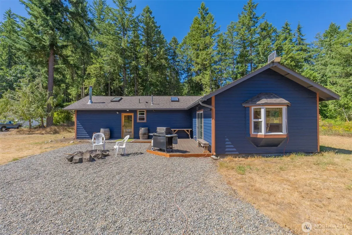 19002 Sorenson Road Se, Yelm, WA 98597 - Image #1
