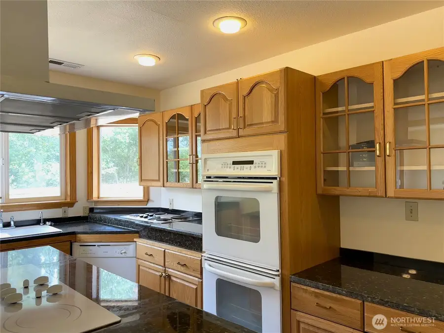 832 Whale Court Sw, Ocean Shores, WA 98569 - #3