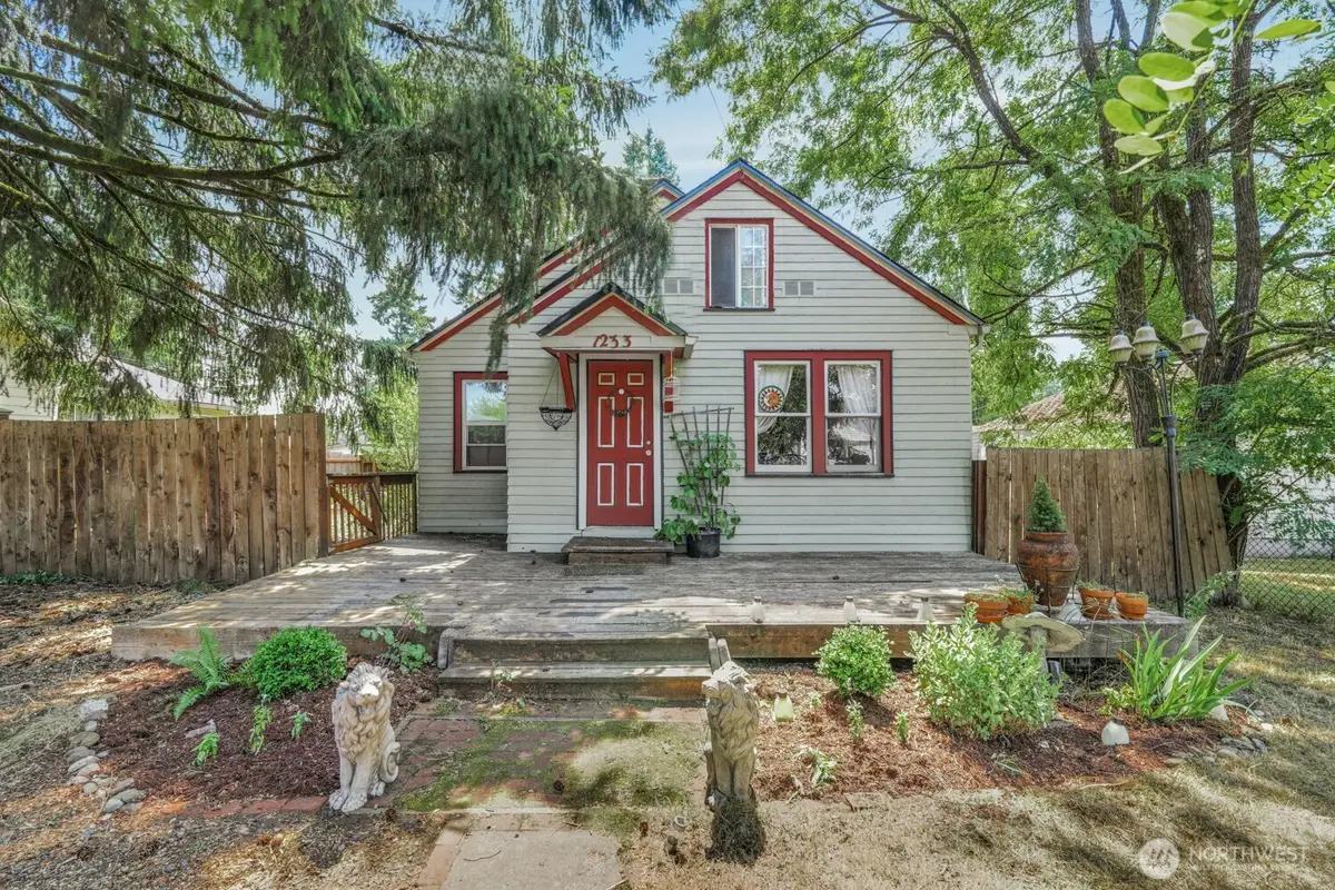 1233 W Birch Street, Shelton, WA 98584 - Image #1