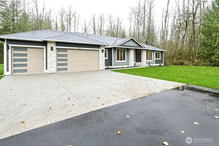 28017 15th Avenue Ne, Arlington, WA 98223 - Image #2