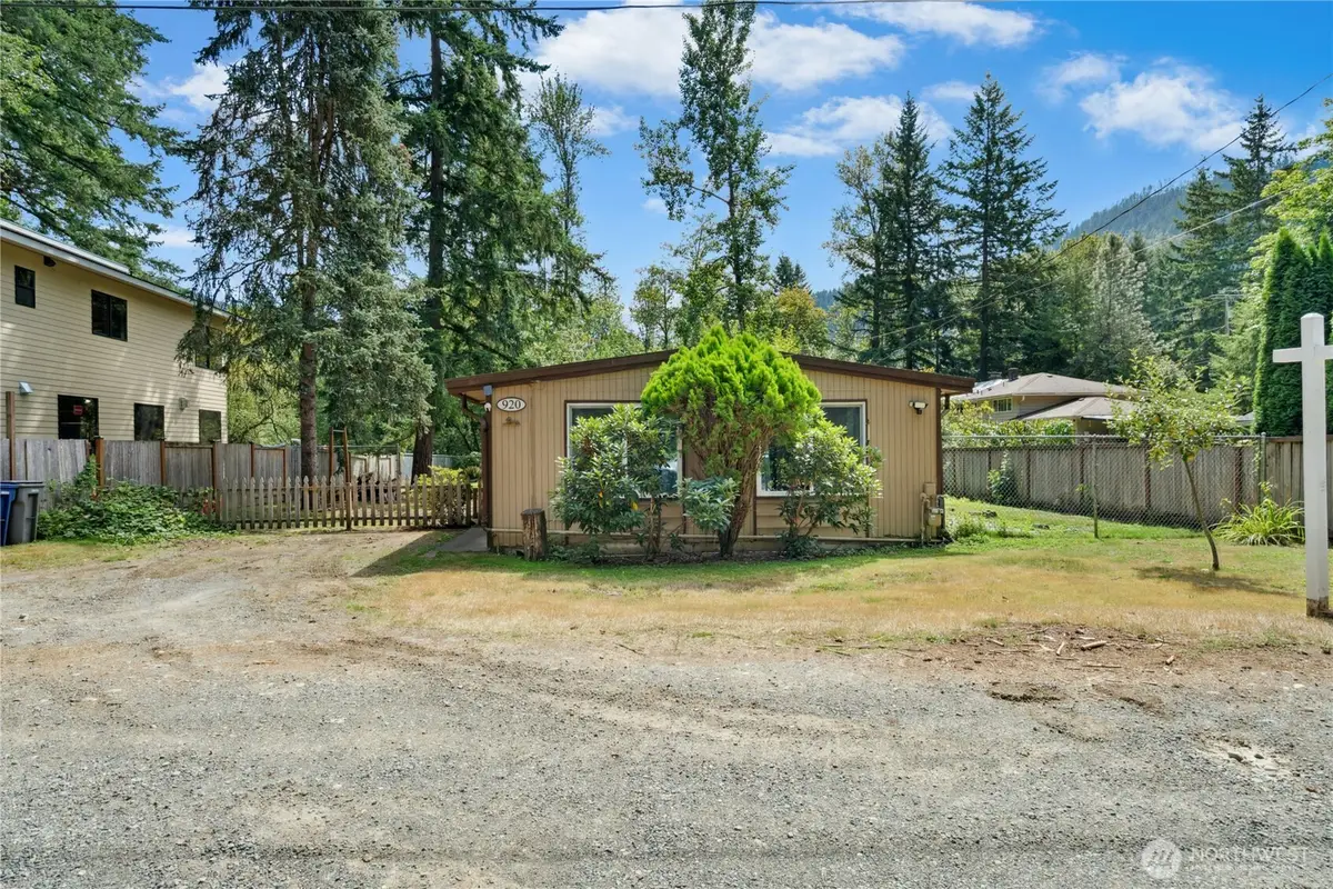 920 2nd Avenue Se, Issaquah, WA 98027 - Image #1