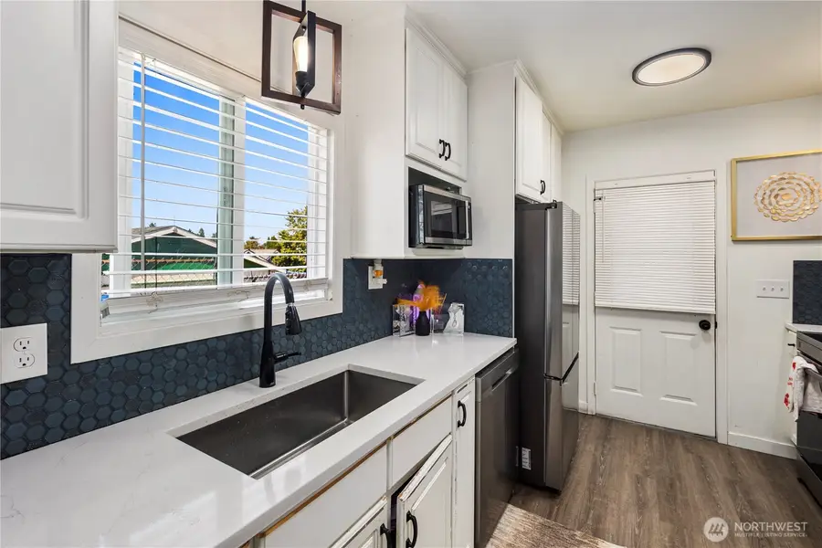 3633 E J Street, Tacoma, WA 98404 - Image #3