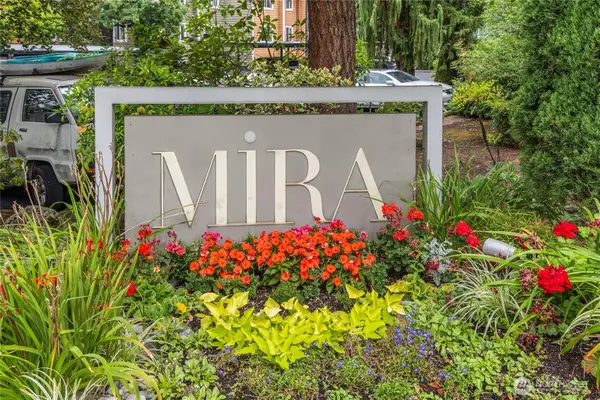 710 Kirkland Cir #A101, Kirkland, WA 98033