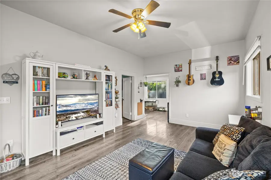 206 S Baker Street, Mount Vernon, WA 98273 - Image #3