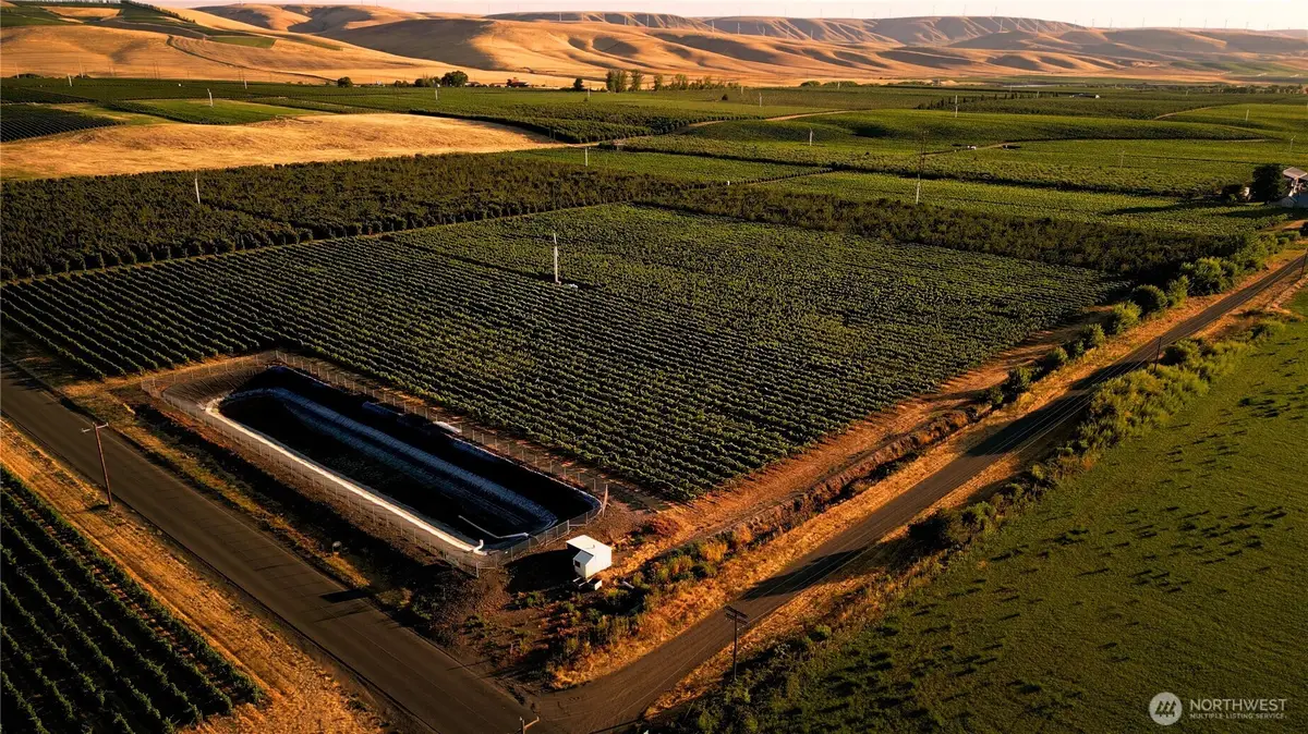 129650 Edwards Road, Milton Freewater, OR 97862 - Image #1