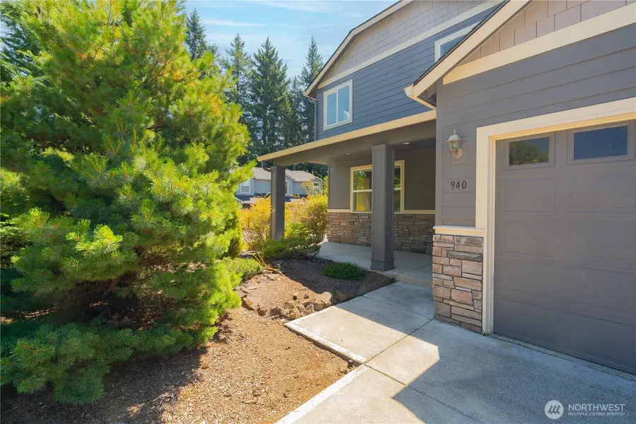 940 W Lookout Ridge Drive, Washougal, WA 98671 - Image #2