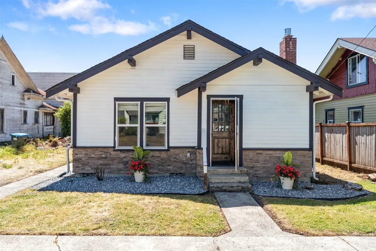 226 SW Lewis St, Chehalis, WA 98532 - Image #1