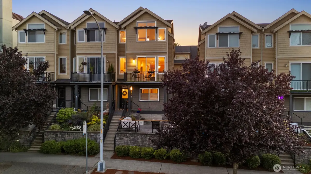 1609 California Avenue Sw #A, Seattle, WA 98116 - Image #1