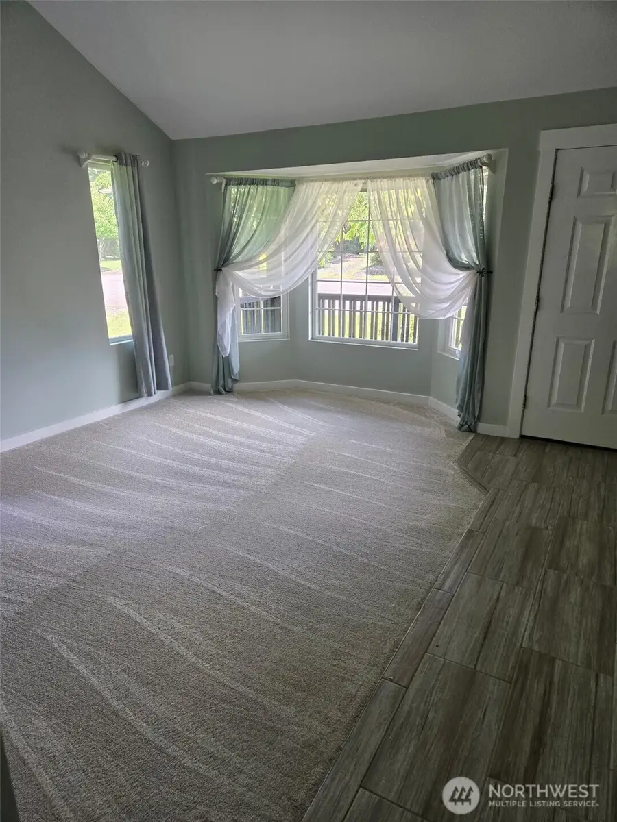 25608 68th Avenue E, Graham, WA 98338 - Image #2