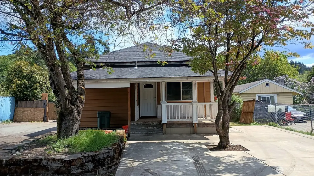 716 Railroad Avenue S, Kent, WA 98032 - Image #1