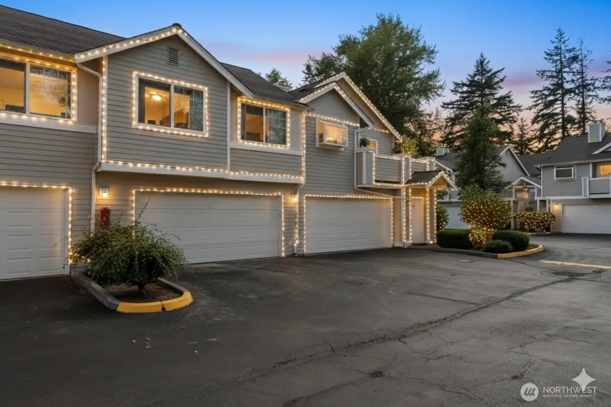 1522 196th Street Se #C-103, Bothell, WA 98012 - Image #1