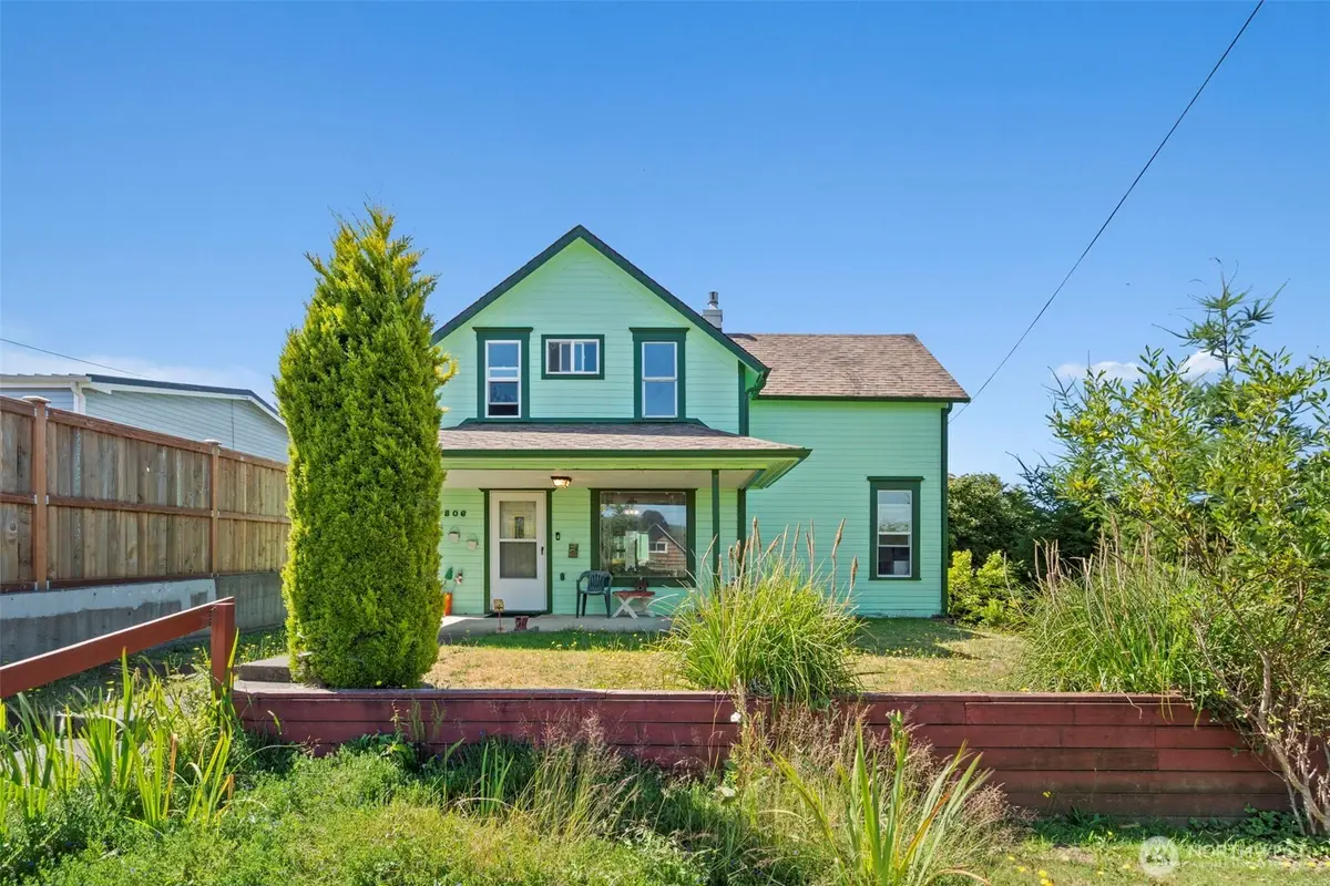 806 California Street, Raymond, WA 98577 - Image #1