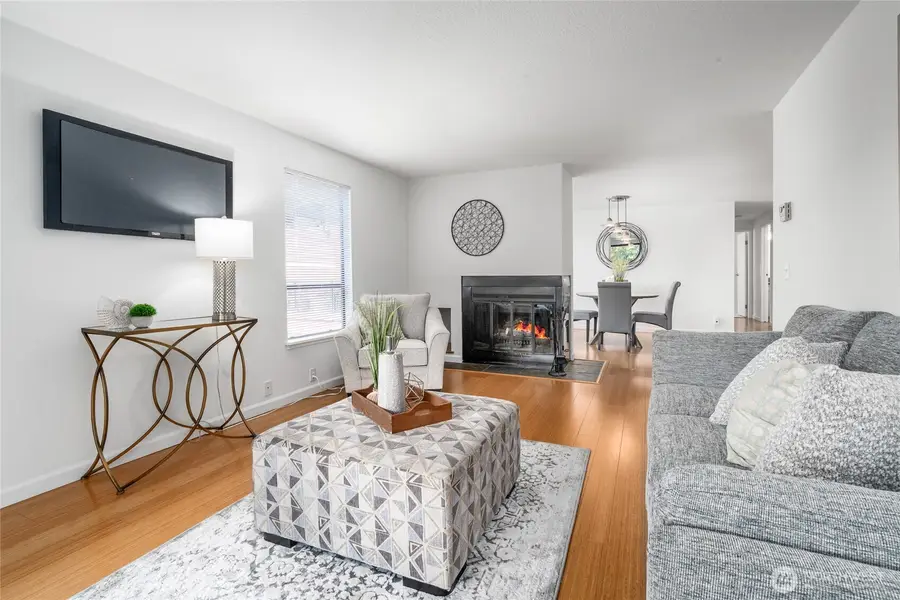 410 W Roy Street #E101, Seattle, WA 98119 - Image #2