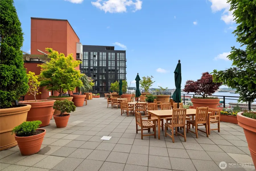 2607 Western Avenue #202, Seattle, WA 98121 - Image #3