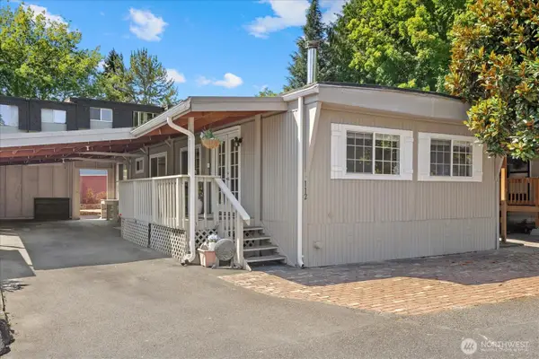 7301 175th Street, Kenmore, WA 98028