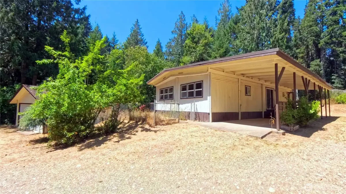 650 N Lake Cushman Road, Hoodsport, WA 98548 - Image #1