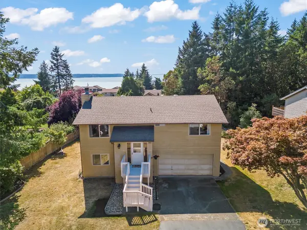 345 Seaview Court, Camano Island, WA 98282