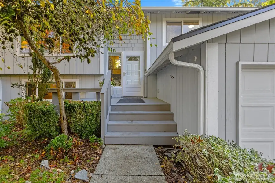 11019 NE 116th Street, Kirkland, WA 98034 - Image #2