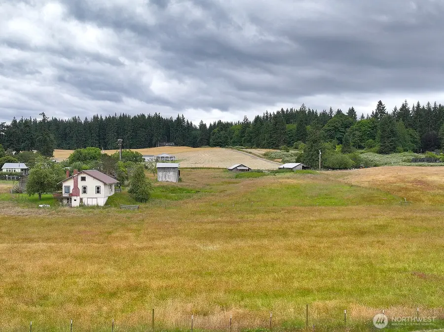 683 3rd Street #1(A), Langley, WA 98260 - Image #3