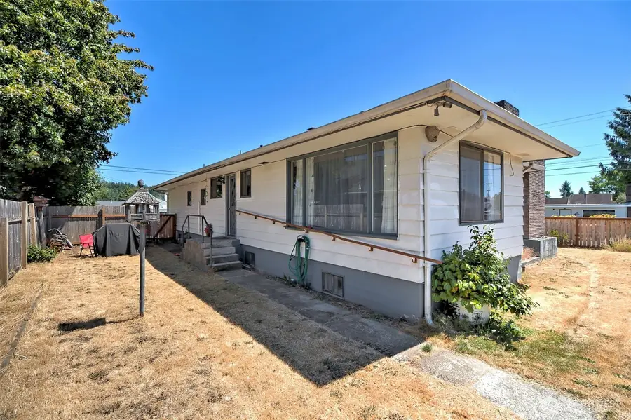 306 E I Street, Shelton, WA 98584 - Image #3