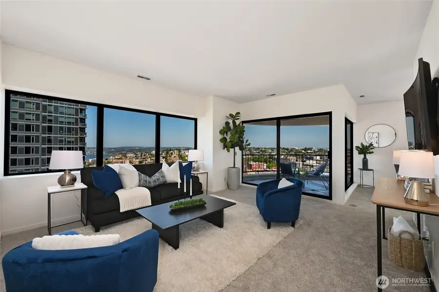 1301 Spring Street #17A, Seattle, WA 98104 - Image #2