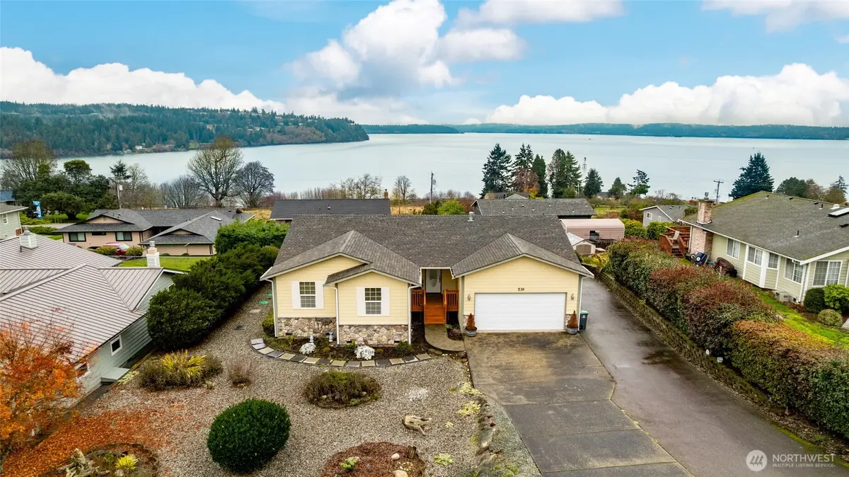 539 Birch Street, Oak Harbor, WA 98277 - Image #1