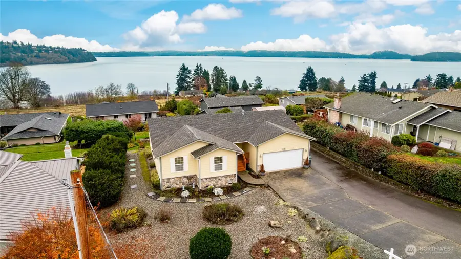 539 Birch Street, Oak Harbor, WA 98277 - Image #3