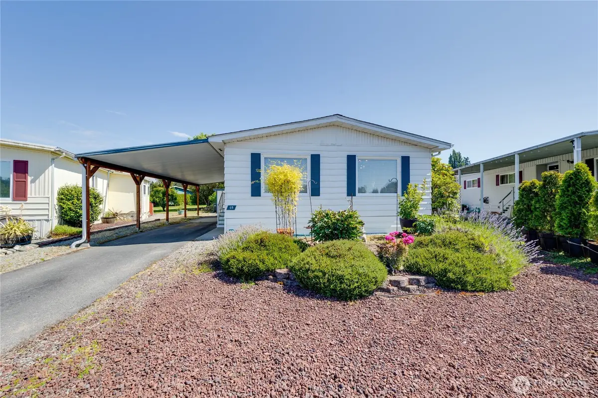 2725 E Fir Street #15, Mount Vernon, WA 98273 - Image #1