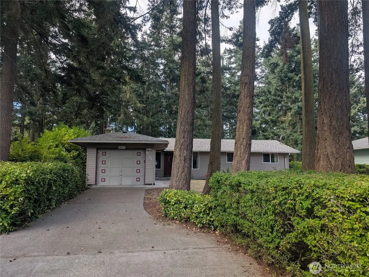 1911 Peacock Lane, Oak Harbor, WA 98277 - Image #1