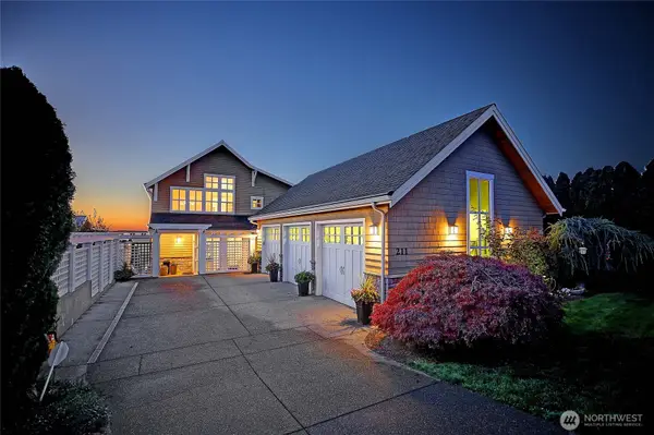 211 N Sunset, Camano Island, WA 98282