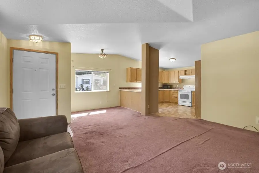 1630 Kimberly Avenue, Enumclaw, WA 98022 - Image #3