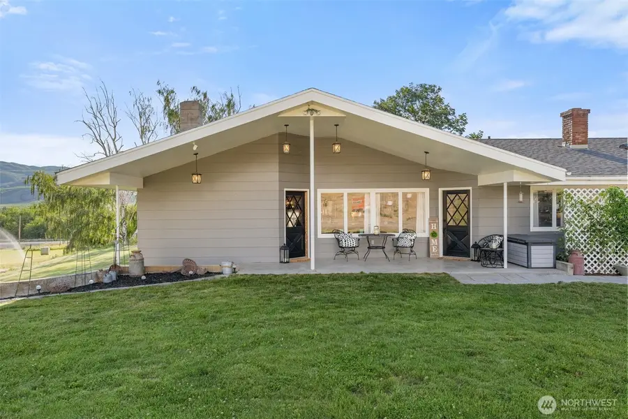 32026 Highway 97, Tonasket, WA 98855 - Image #3