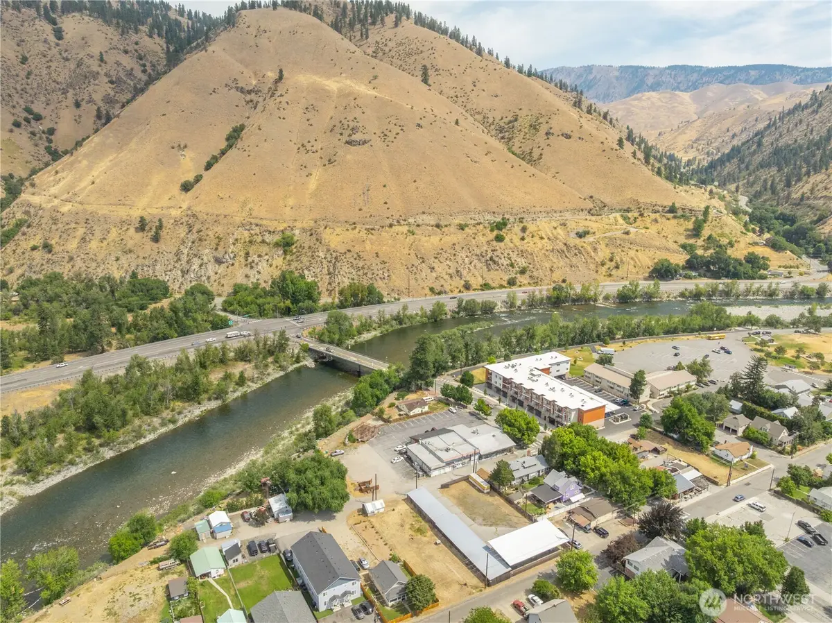 106 W Pleasant Avenue, Cashmere, WA 98815 - Image #1