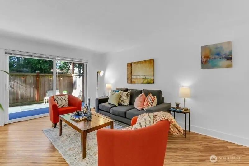 939 N 101st Street, Seattle, WA 98133 - Image #3