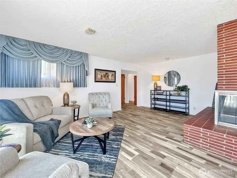 2116 Cascade Way, Longview, WA 98632 - #3