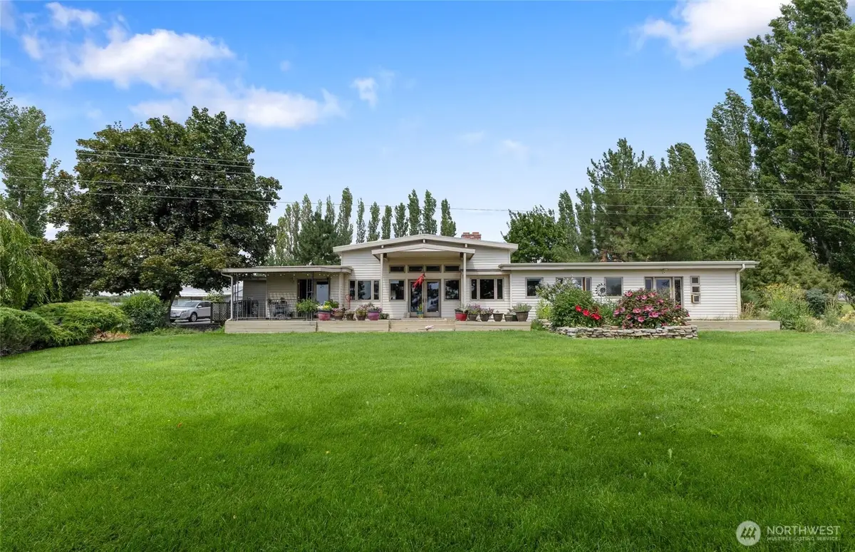 4872 Road 6.5 Ne, Moses Lake, WA 98837 - Image #1