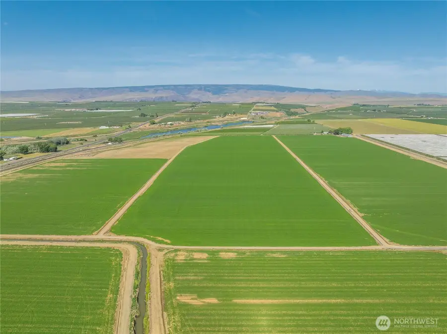 19527 NW Rd 10.5 #244 & 245, Quincy, WA 98848 - #3