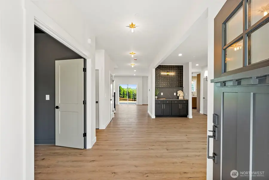 1238 9th Street Sw, Puyallup, WA 98371 - Image #3