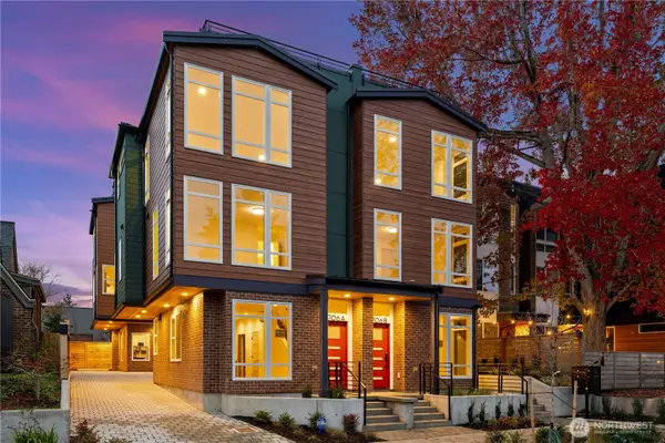 1704 N 47th Street, Seattle, WA 98103