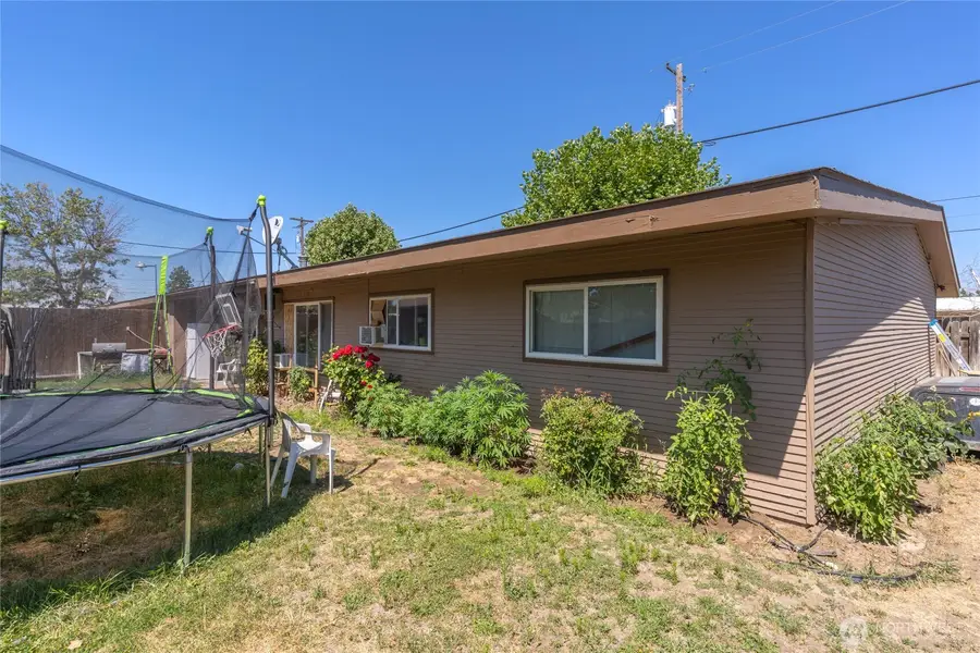 9035 Forrestal Lane, Moses Lake, WA 98837 - Image #3