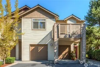 17736 134th Lane Se #G-2, Renton, WA 98058