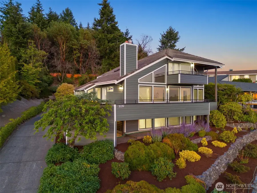 3019 Narrows Place, Tacoma, WA 98407 - Image #2