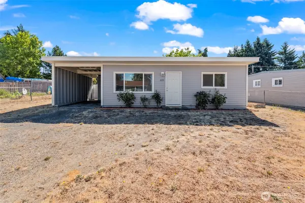 10221 Villa Lane Sw, Lakewood, WA 98499