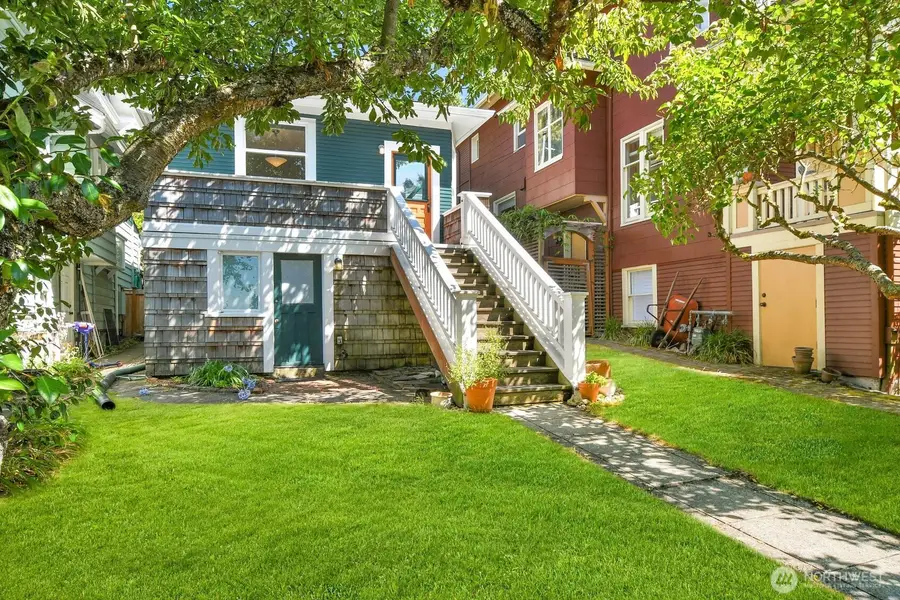 1904 9th Avenue W, Seattle, WA 98119 - Image #2