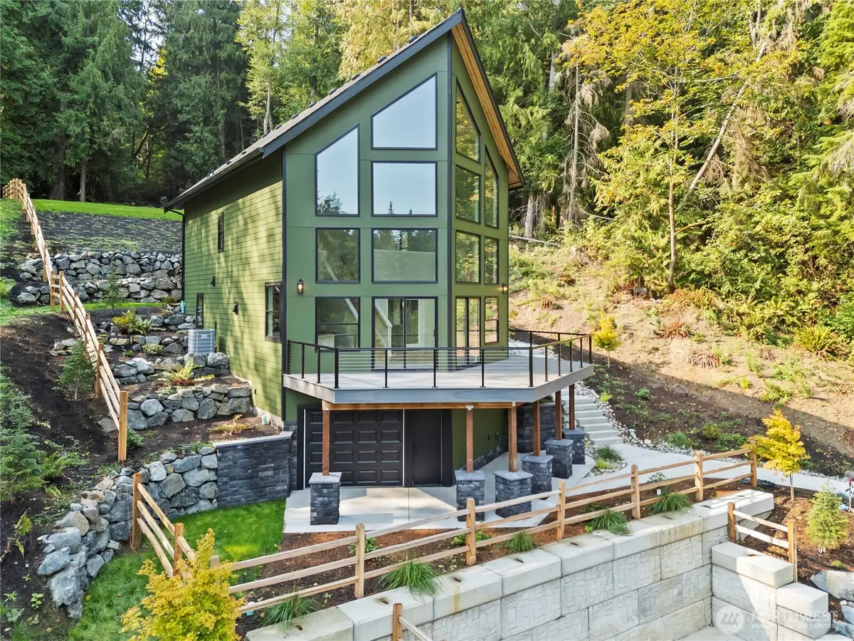 6828 Olive Avenue, Stanwood, WA 98292 - Image #1