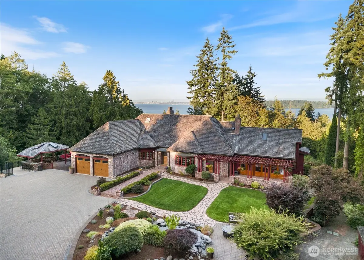 1381 Alaska Avenue Se, Port Orchard, WA 98366 - Image #1