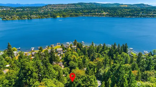 44 Ferncroft Road #4-5, Mercer Island, WA 98040