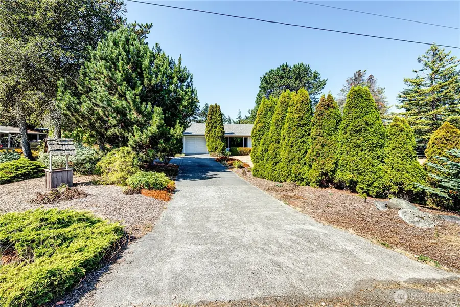 961 N Mariott Avenue, Sequim, WA 98382 - Image #2