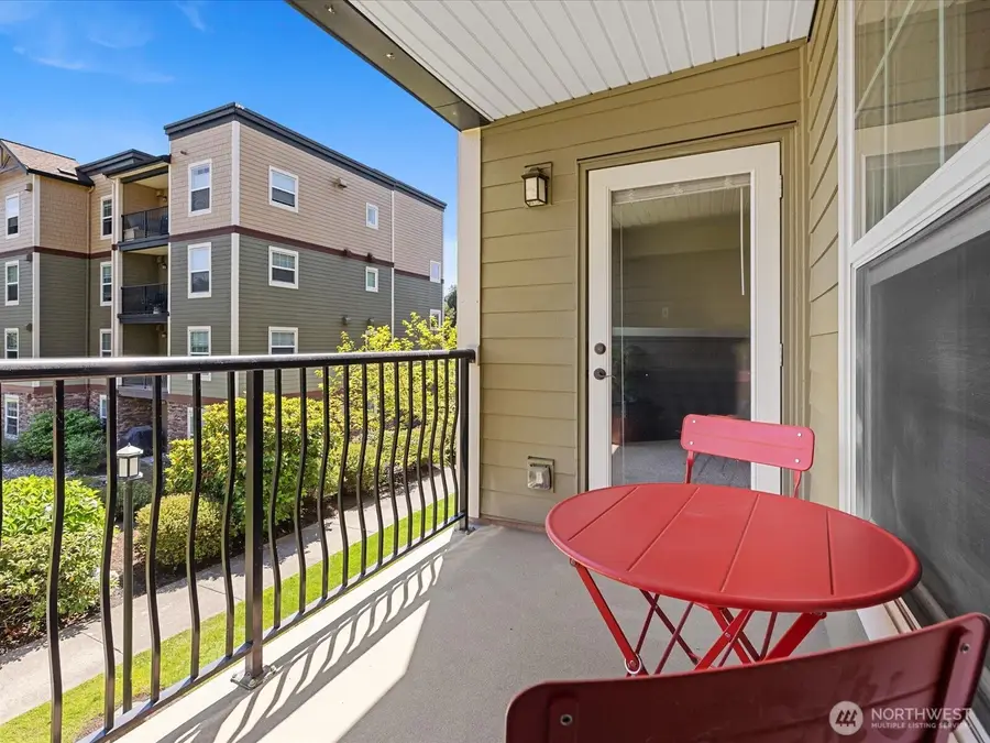690 32nd Street #B205, Bellingham, WA 98225 - Image #2